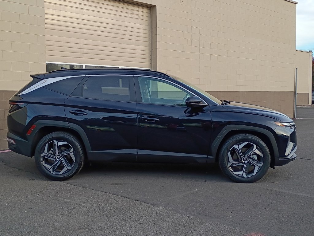 Used 2022 Blue Hyundai SEL Convenience image 3
