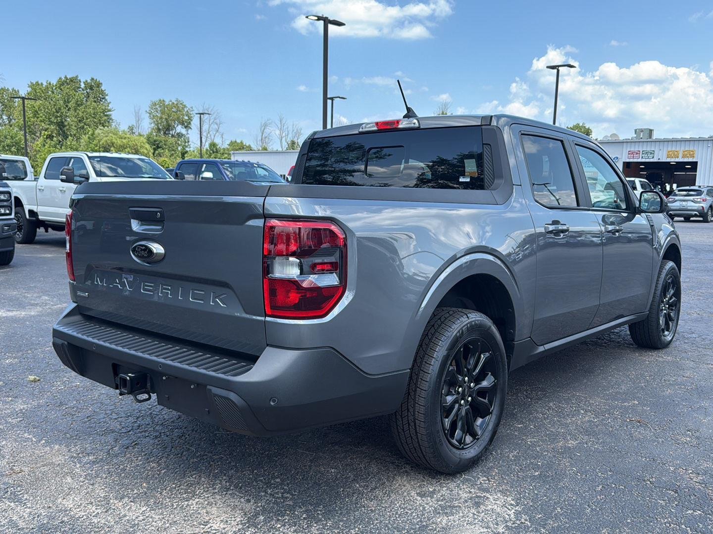 Used 2024 Carbonized Gray Metallic Ford LARIAT image 22