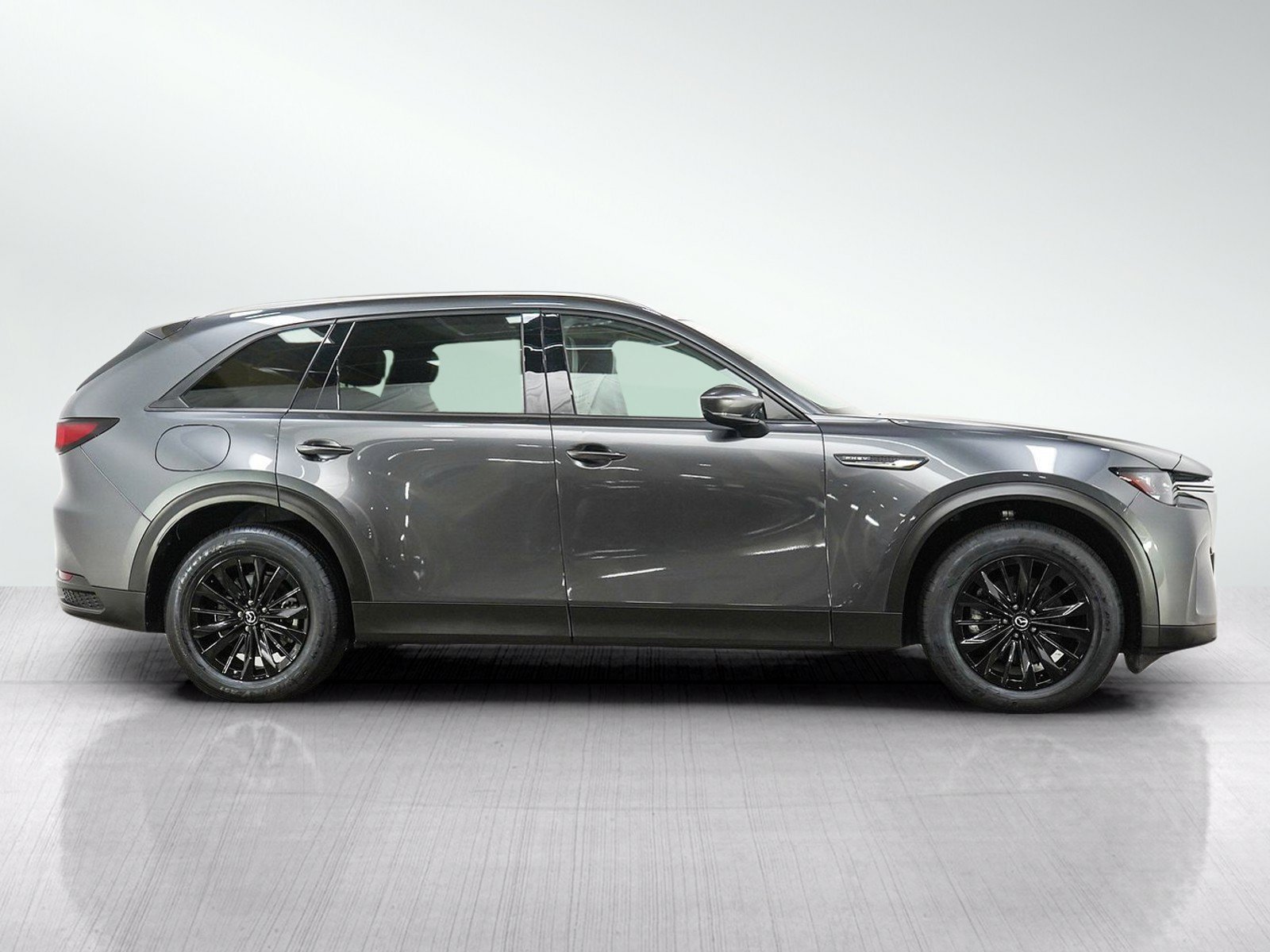 Used 2024  Mazda Preferred image 6