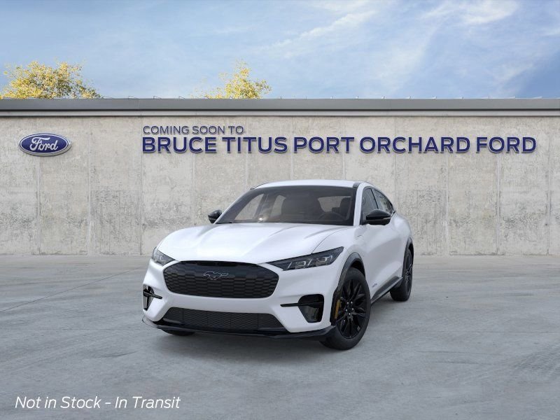 New 2026 Star White Metallic Tri-coat Ford Premium image 3