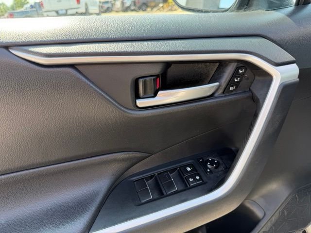 Certified Used 2020 Silver Sky Metallic Toyota XLE Premium image 11