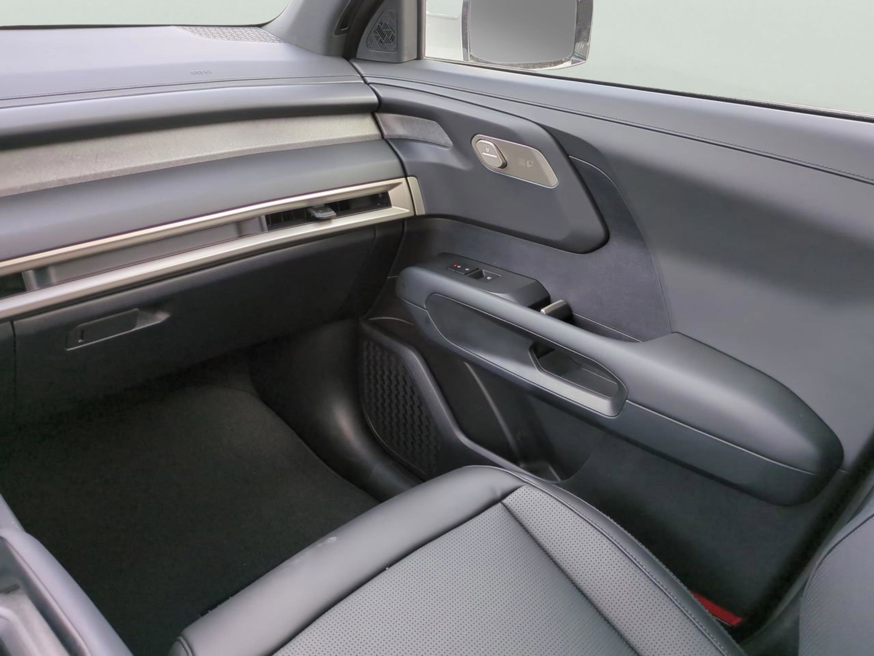 New 2027 Midnight Lake Blue Kia S image 17