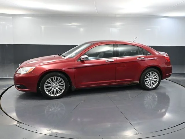 2012 Chrysler 200 Limited - Photo 9