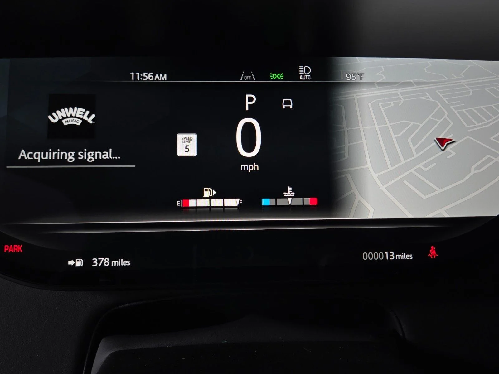 New 2026 Borasco Grey Land Rover Dynamic SE image 33