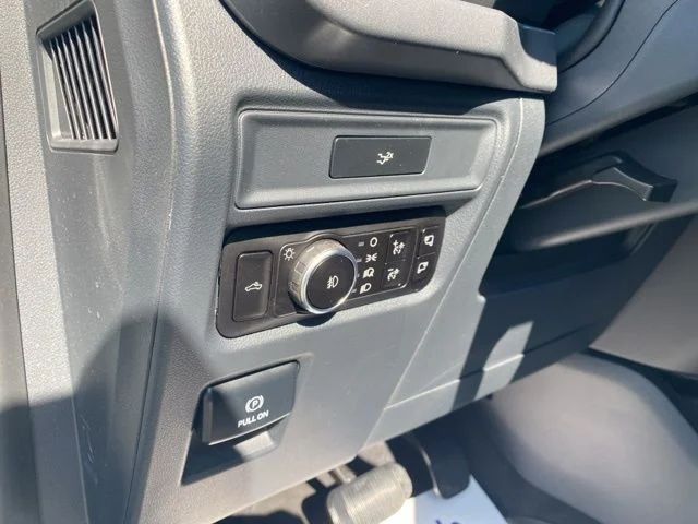 New 2026 Avalanche Ford XLT image 16