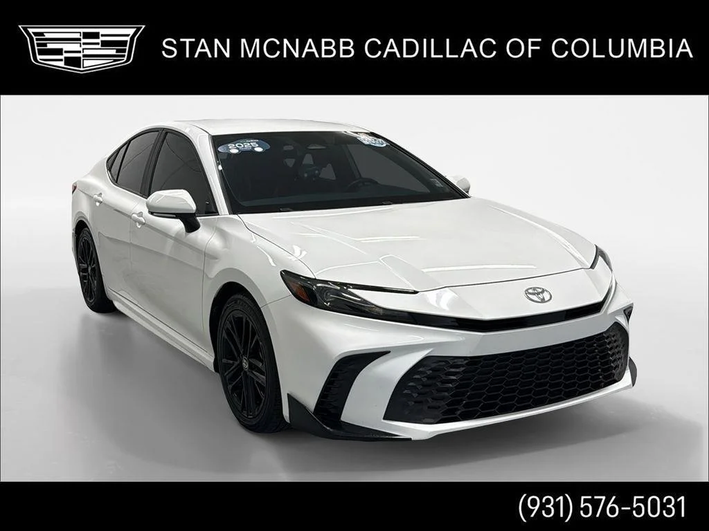 Used 2025 Ice Cap Toyota SE FWD 1 OWNER image 1