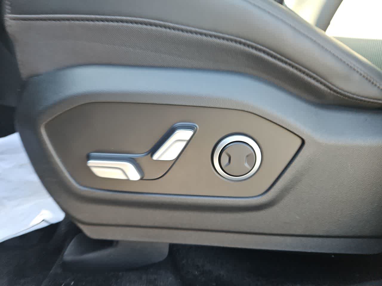 2026 Hyundai Santa Fe SEL - Photo 15