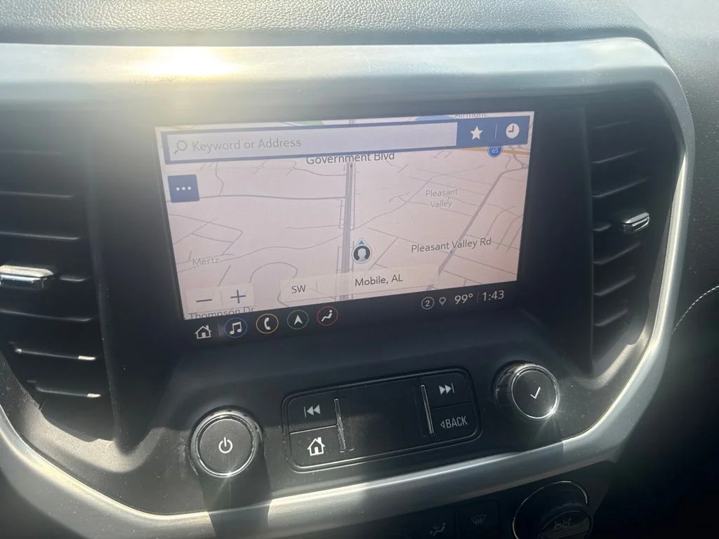 Used 2022 Gray GMC SLT image 19