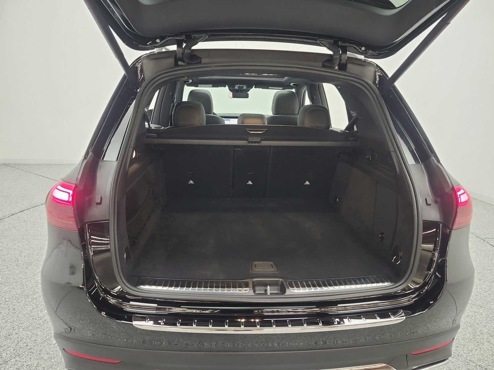 Certified Used 2026 Black Mercedes-Benz GLE 350 SUV image 22