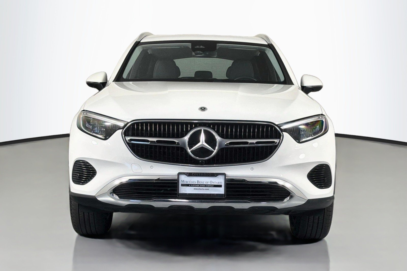 Certified Used 2025 Polar White Mercedes-Benz 350e image 3
