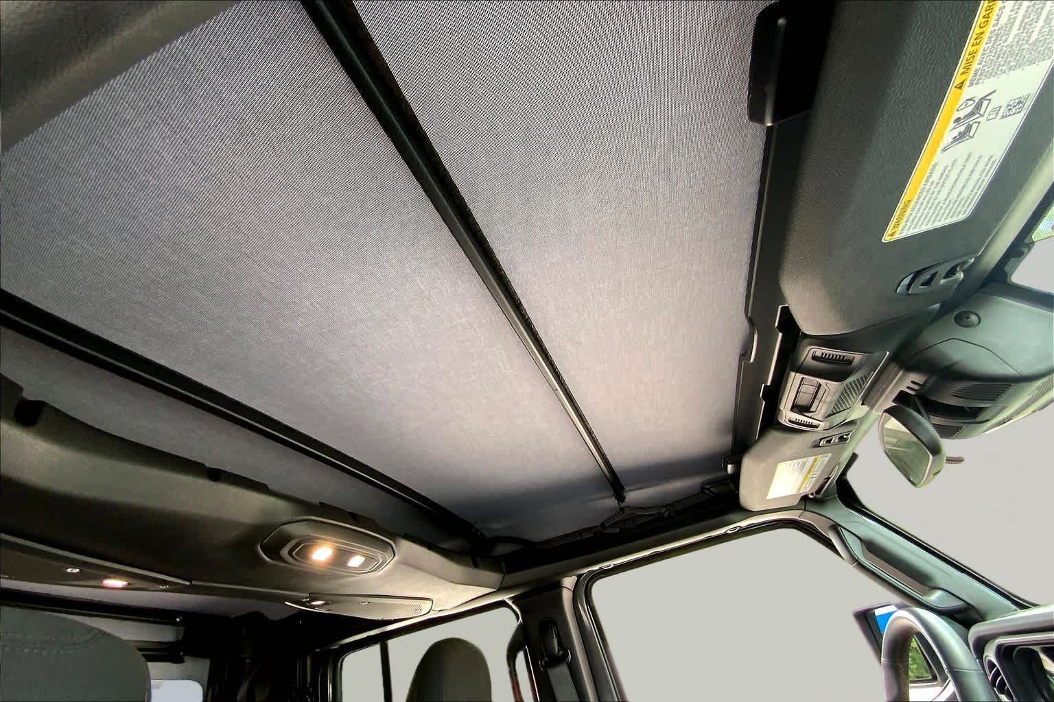 Used 2025 Granite Crystal Metallic Clearcoat Jeep Mojave image 14