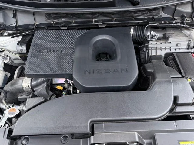 Used 2025 White Nissan SL image 14