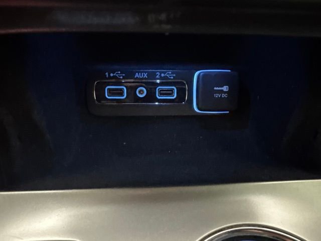 Used 2021 Diamond Black Jeep Laredo X image 16
