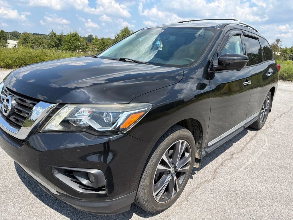 Used 2018 Magnetic Black Nissan Platinum image 2