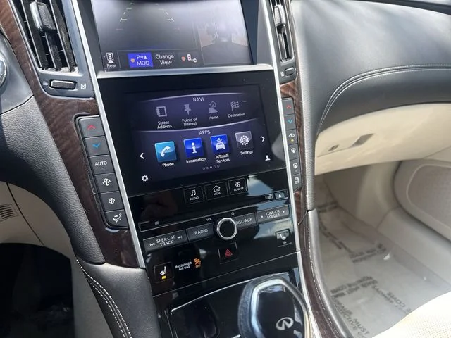 Used 2018 Blue INFINITI 3.0t LUXE image 24