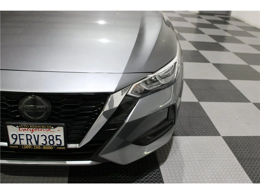 Used 2023 Gun Metallic Nissan SV image 8