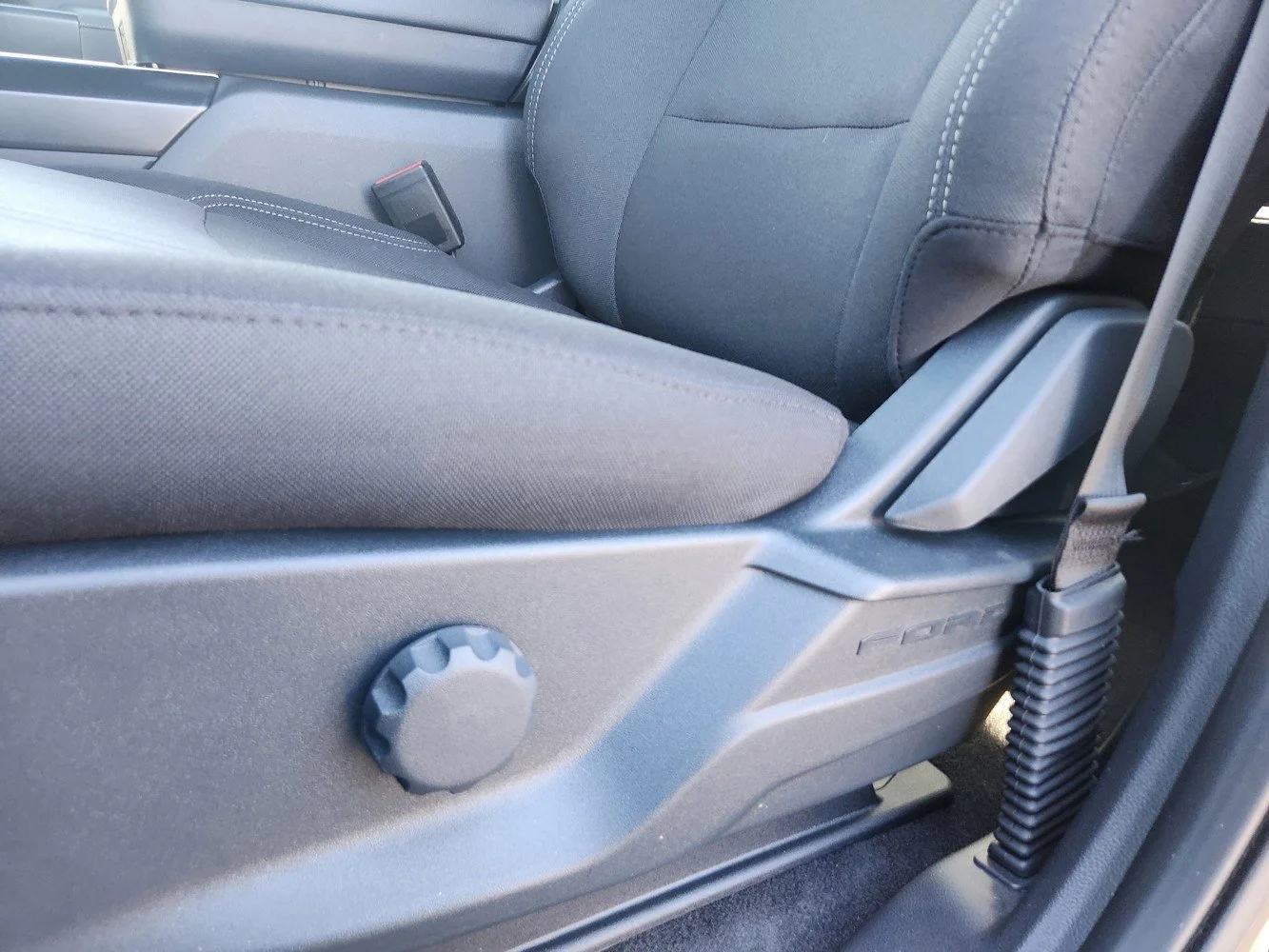 New 2026 Agate Black Metallic Ford STX image 15
