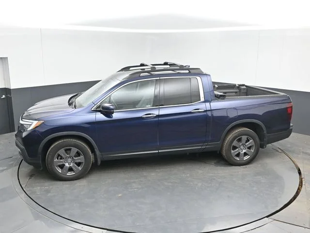 Used 2020 Obsidian Blue Pearl Honda RTL-E image 35