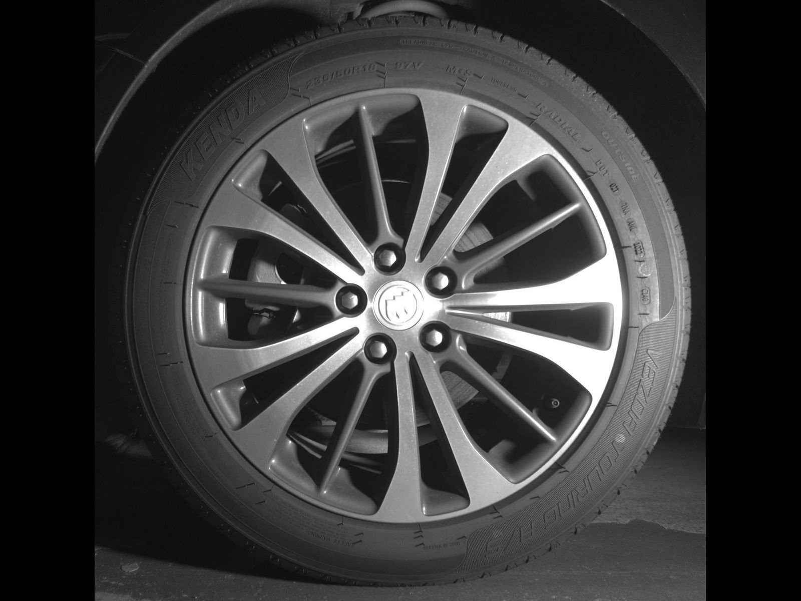 Used 2017 Dark Forest Green Metallic Buick Essence image 10