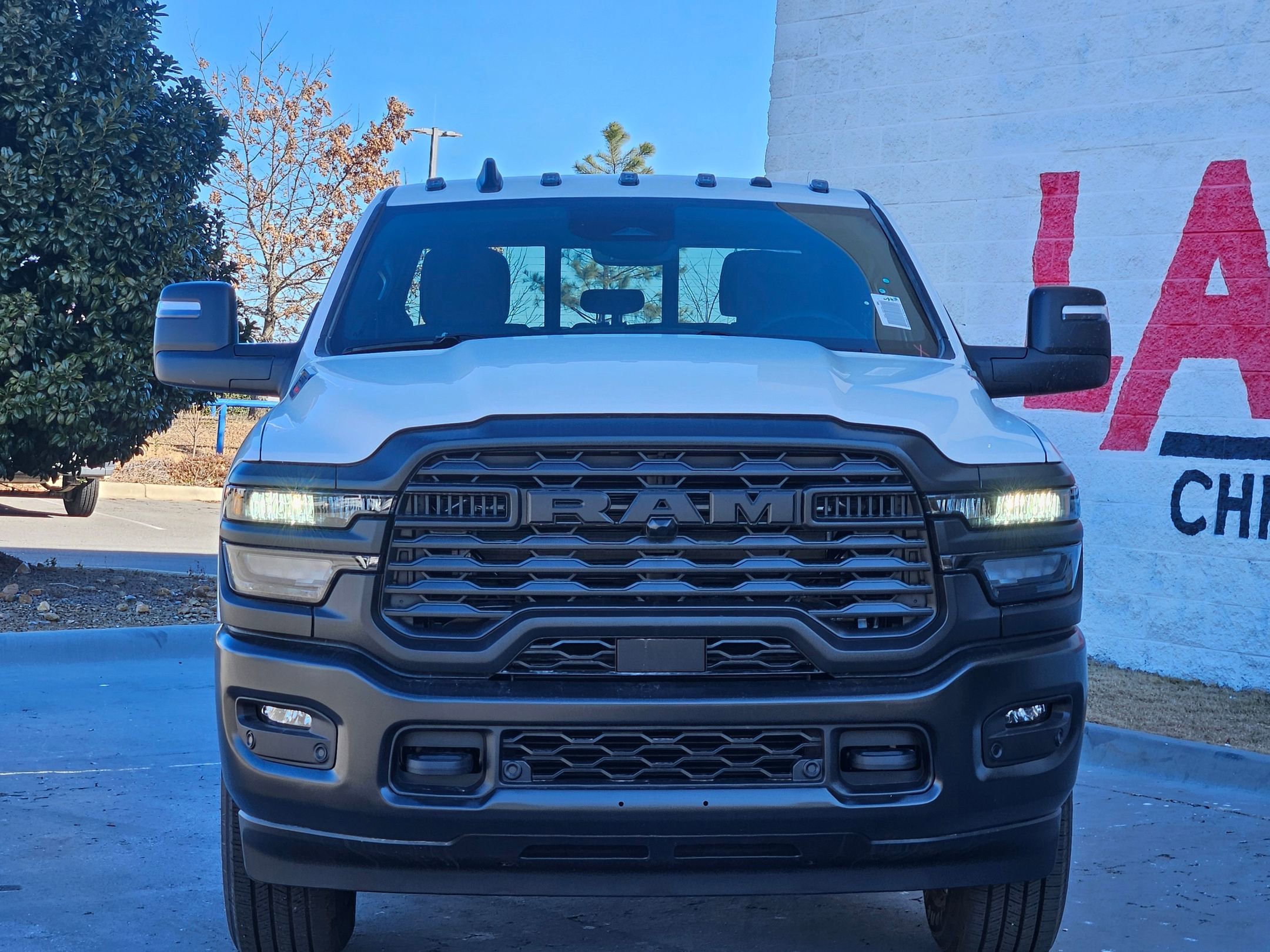 New 2026 Bright White Clear-Coat Exterior Paint RAM Tradesman image 2