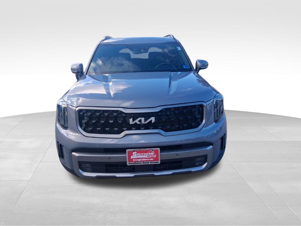 Certified Used 2023 Silver Kia SX X-Line image 2
