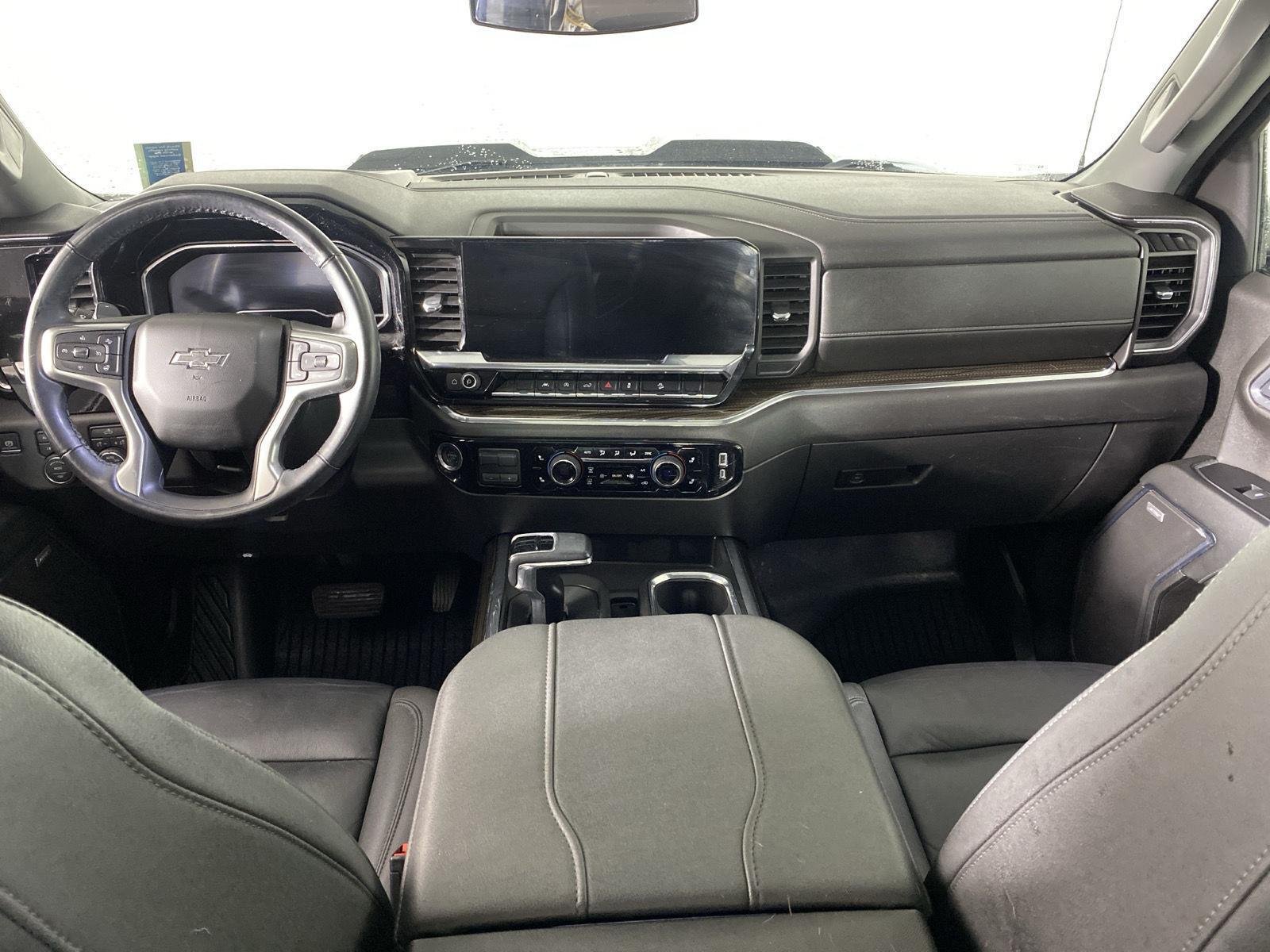 Used 2025 Summit White Chevrolet LT Trail Boss image 26