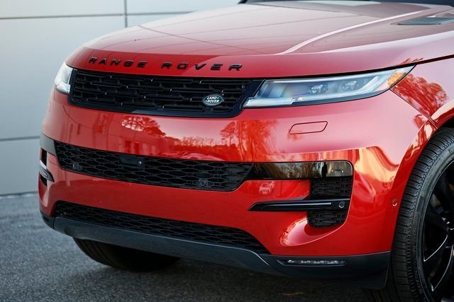 New 2025 Firenze Red LAND ROVER SE image 2