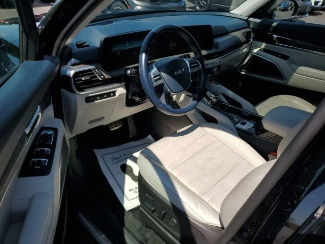 Used 2024 Black Kia SX-Prestige image 12