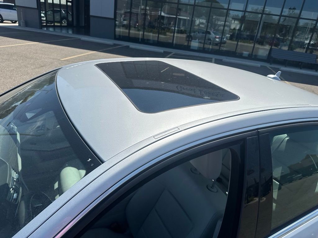 Used 2016 Silver Mercedes-Benz E 350 image 10