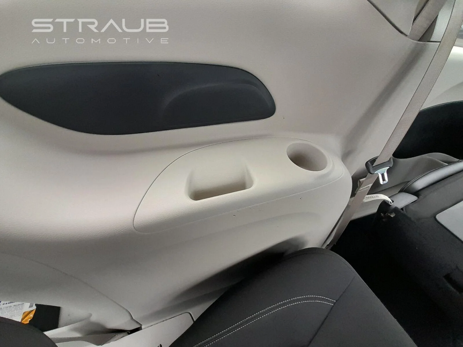 Used 2023 Bright White Clearcoat Chrysler LX image 45