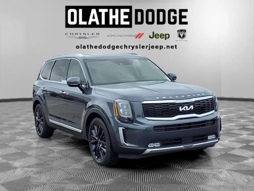 Used 2022 Gray Kia SX image 35