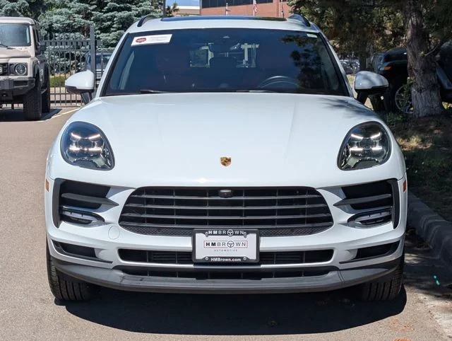 Used 2020 White Porsche Base image 6