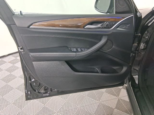 Used 2023 Black BMW xDrive30i image 24
