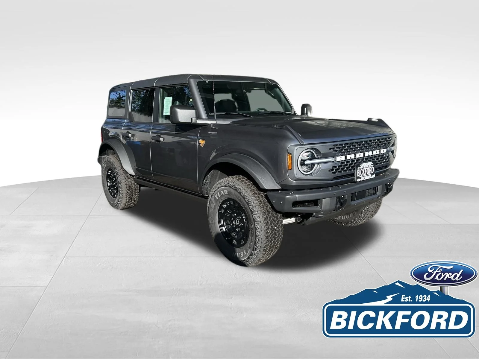 New 2026 Gray Ford Badlands image 3