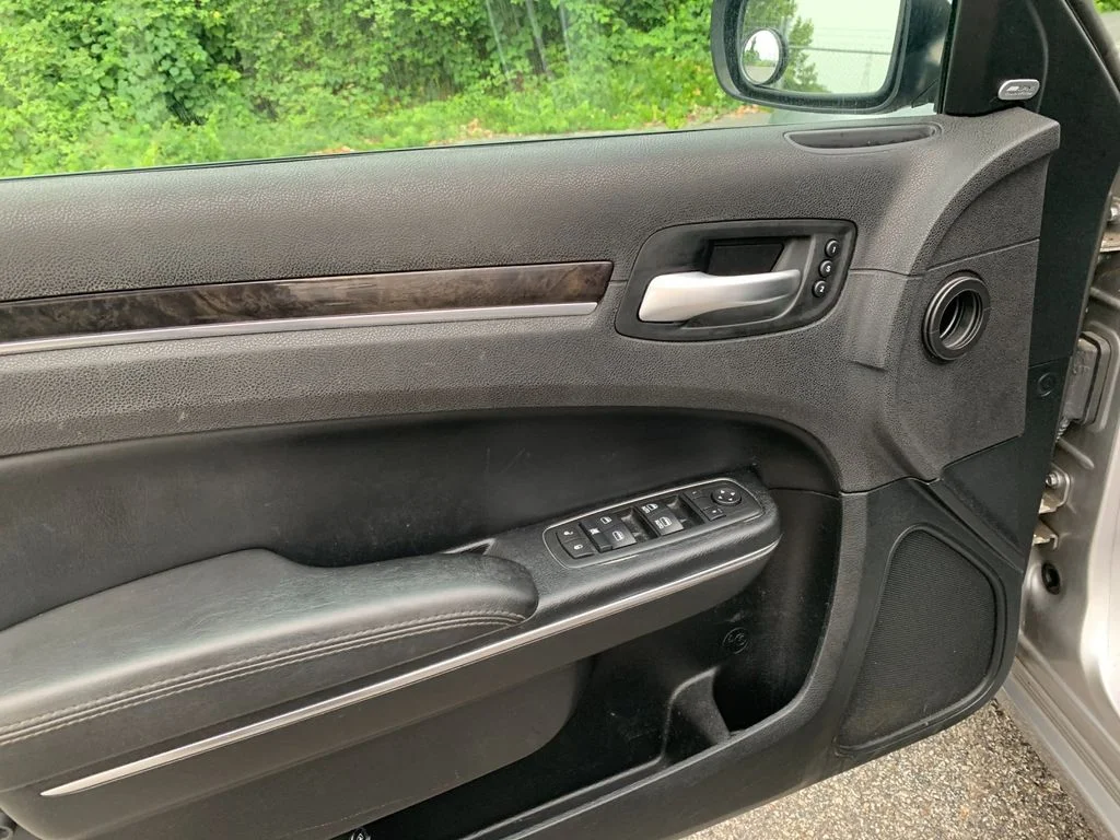 Used 2017 Silver Chrysler C image 12