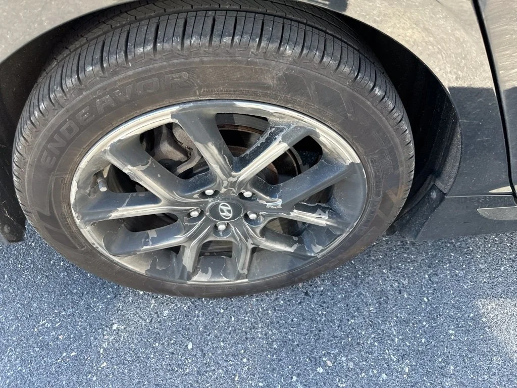 Used 2019 Black Hyundai Limited image 17