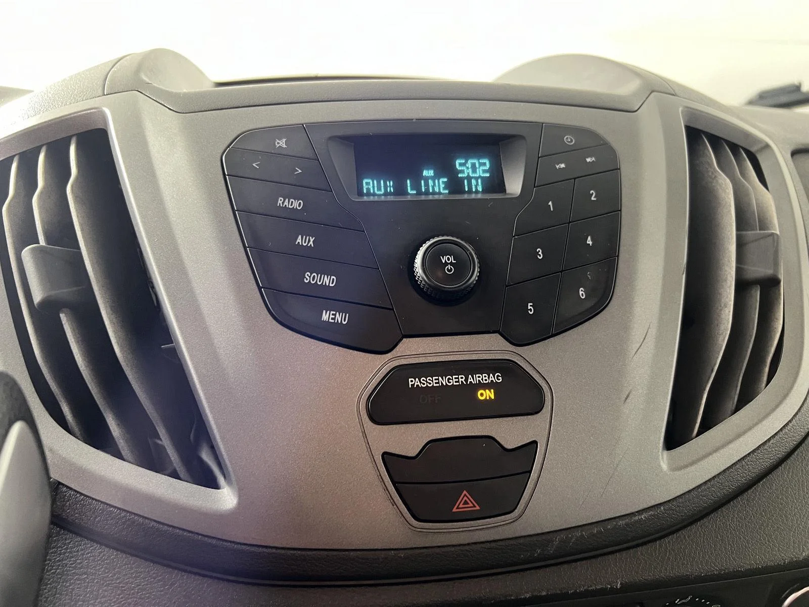 Used 2016 Wh Ford  image 15