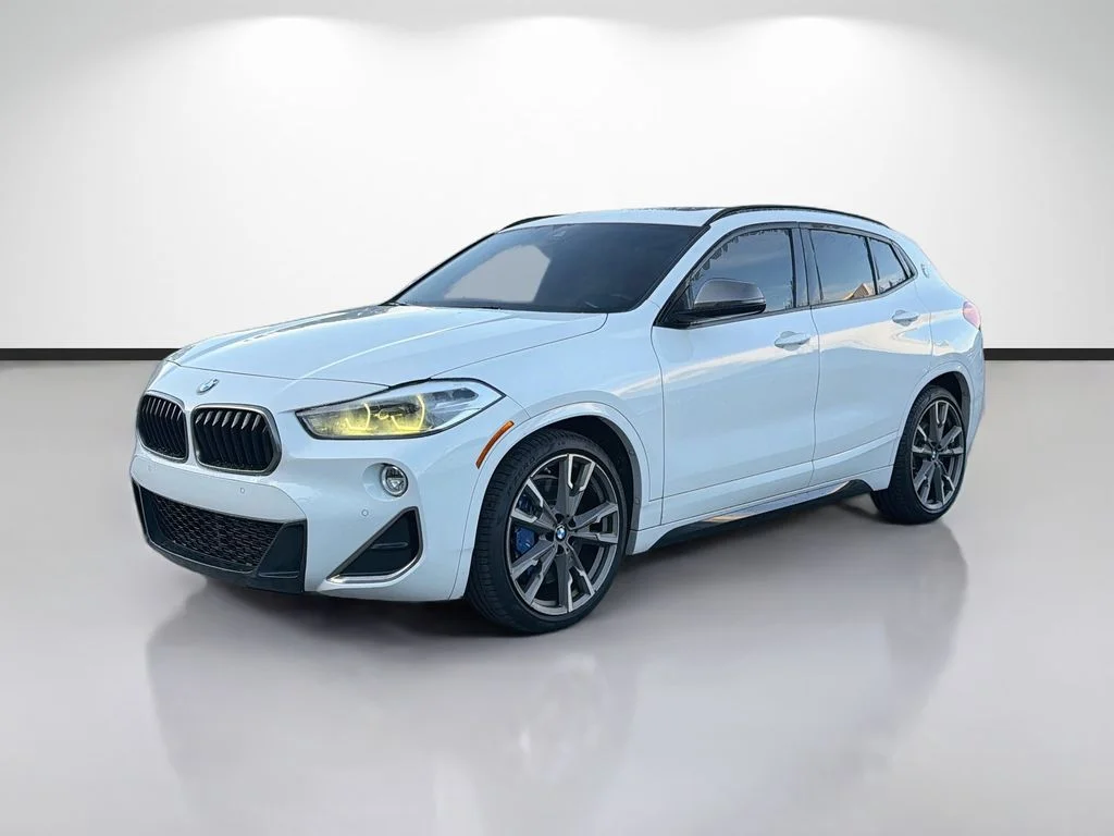 Used 2020 White BMW M35i image 7