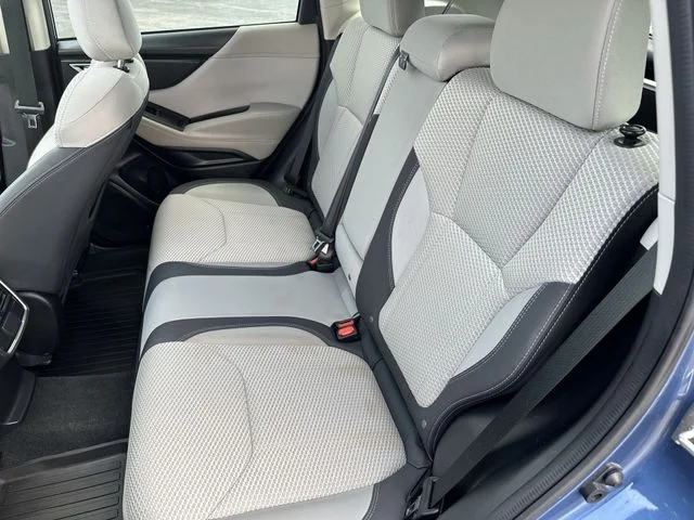 Used 2021 Blue Subaru Premium image 26