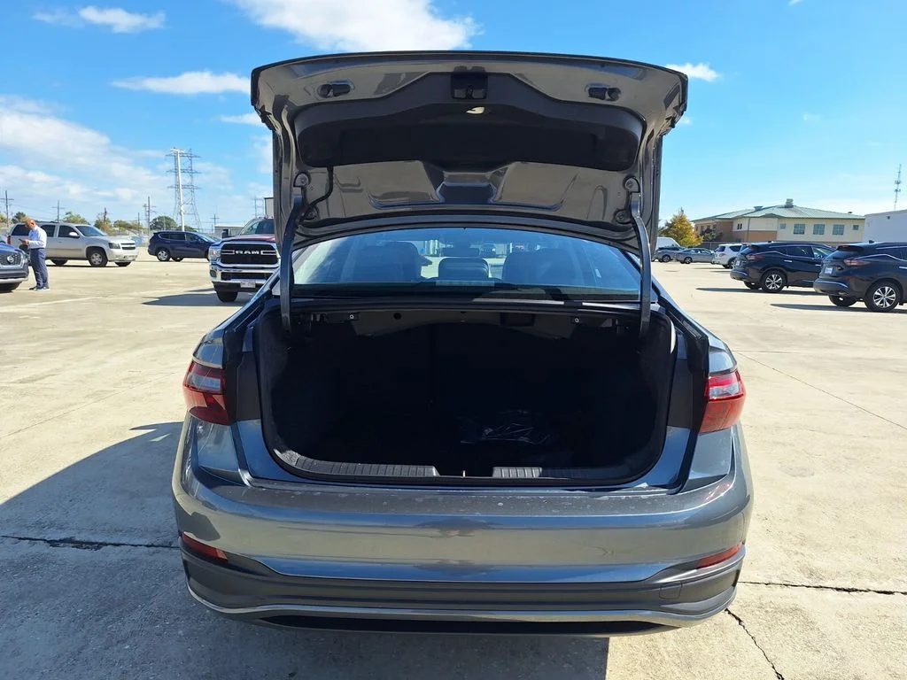 New 2026 Gray Volkswagen 1.5T SE image 23