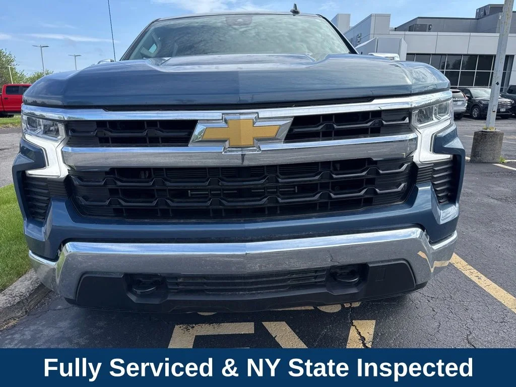 Used 2024 Blue Chevrolet LT image 2