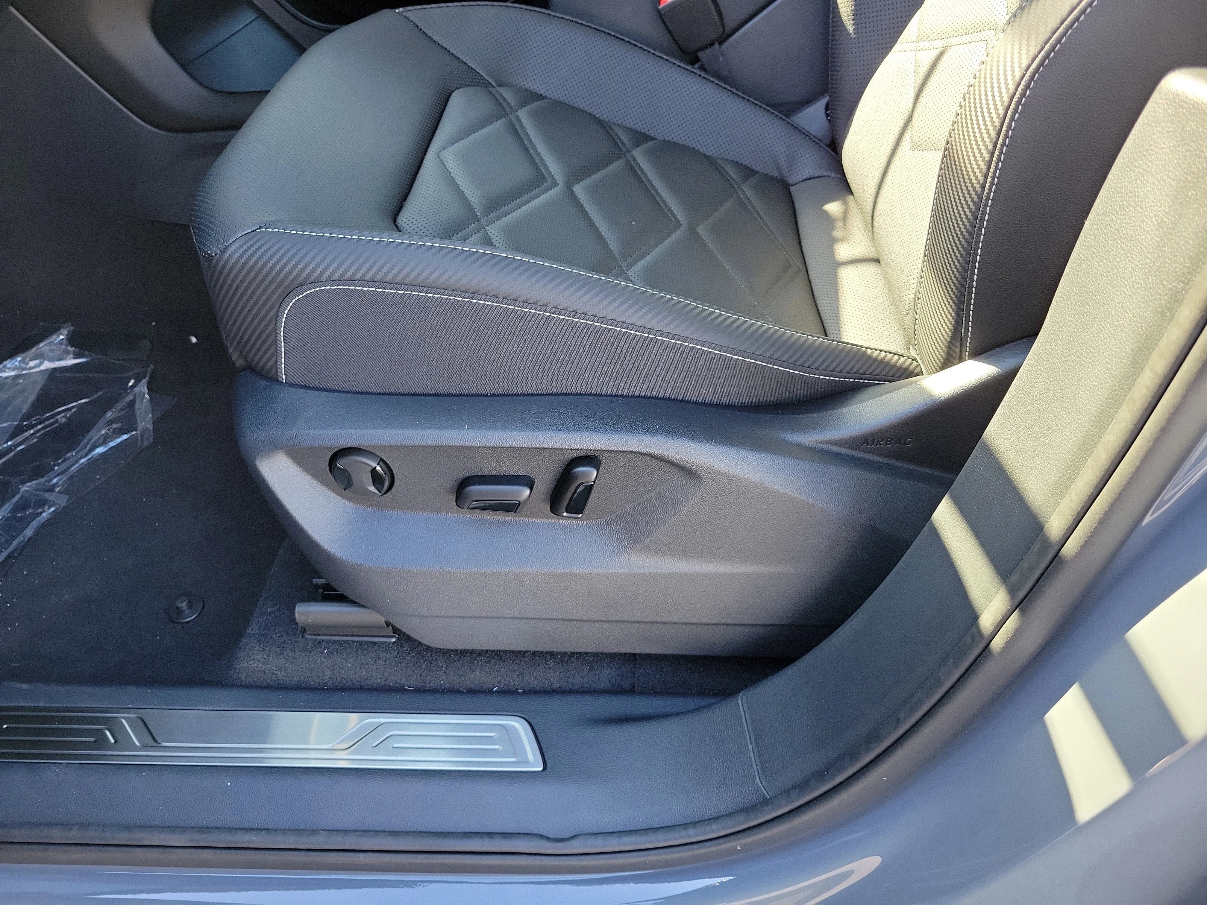 New 2026 Gray Volkswagen 2.0T SE w/Technology image 20