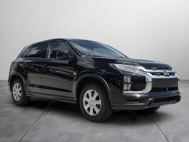 2026 Mitsubishi Outlander Sport's photo