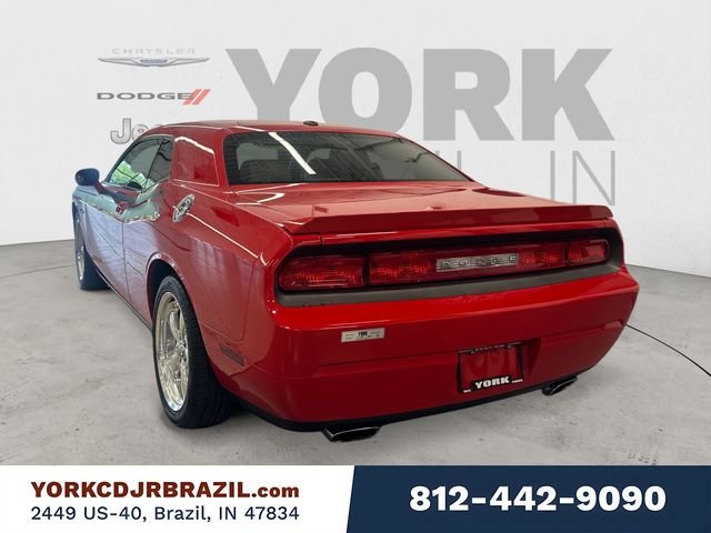 Used 2010 Red Dodge R/T image 3