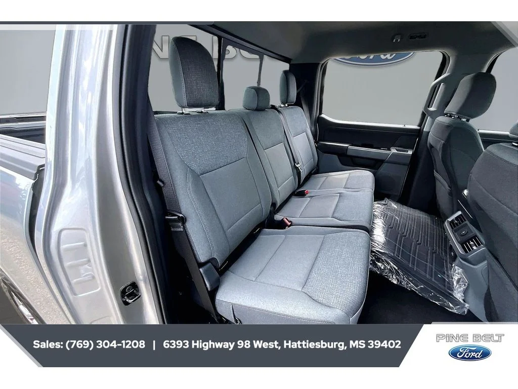 New 2026 Iconic Silver Metallic Ford XLT image 21