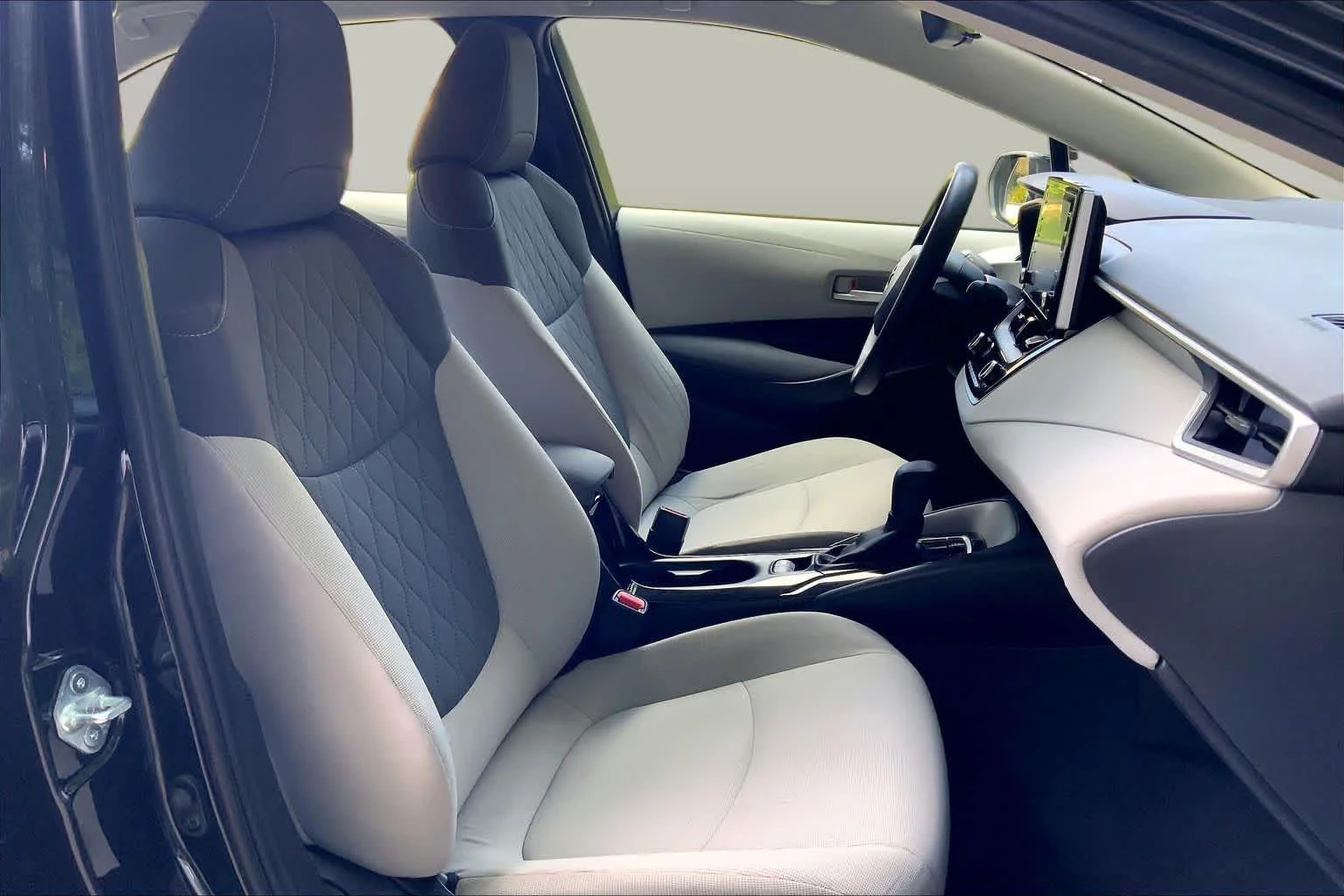 Used 2021 Black Sand Pearl Toyota LE image 8