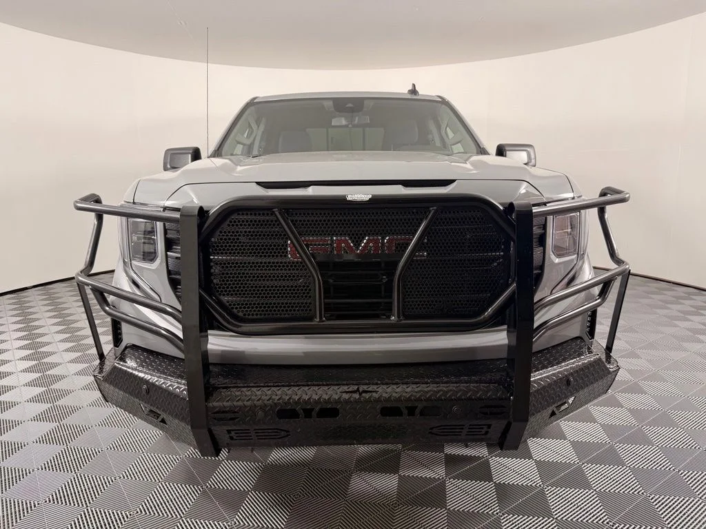 Used 2024 Gray GMC Elevation image 3