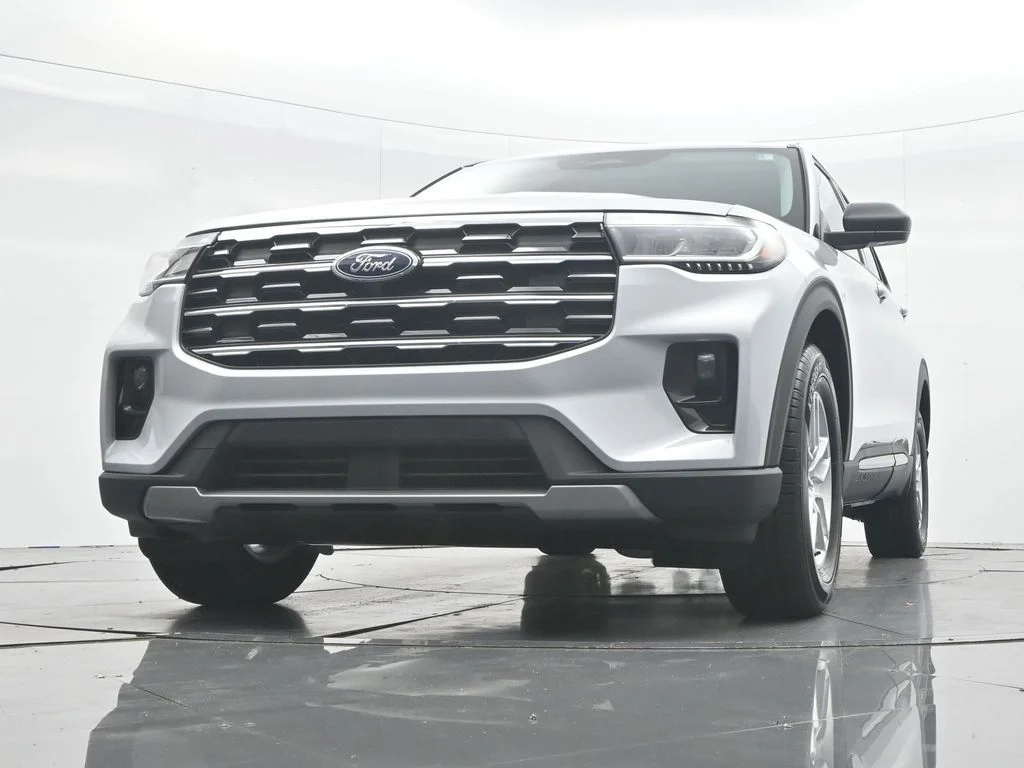 New 2026 White Ford Active image 43