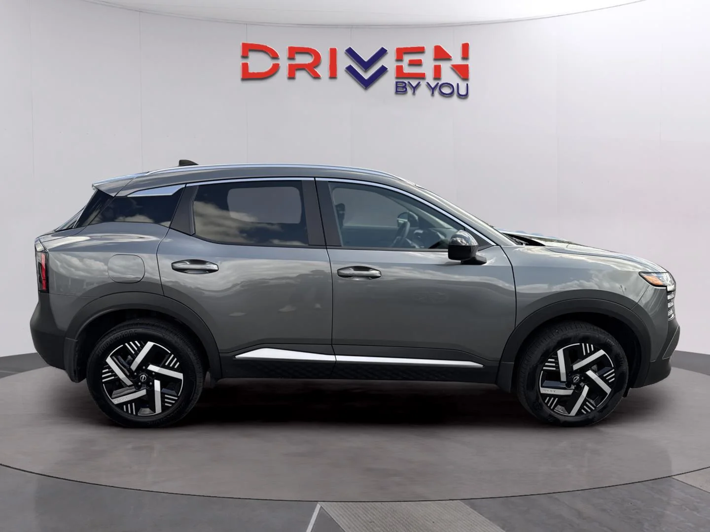Used 2026 Gun Metallic Nissan SV image 6
