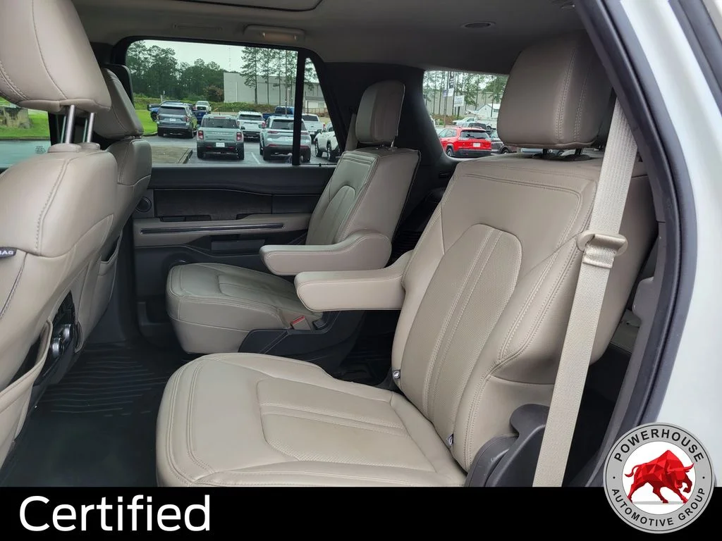 Used 2021 White Ford Limited image 17